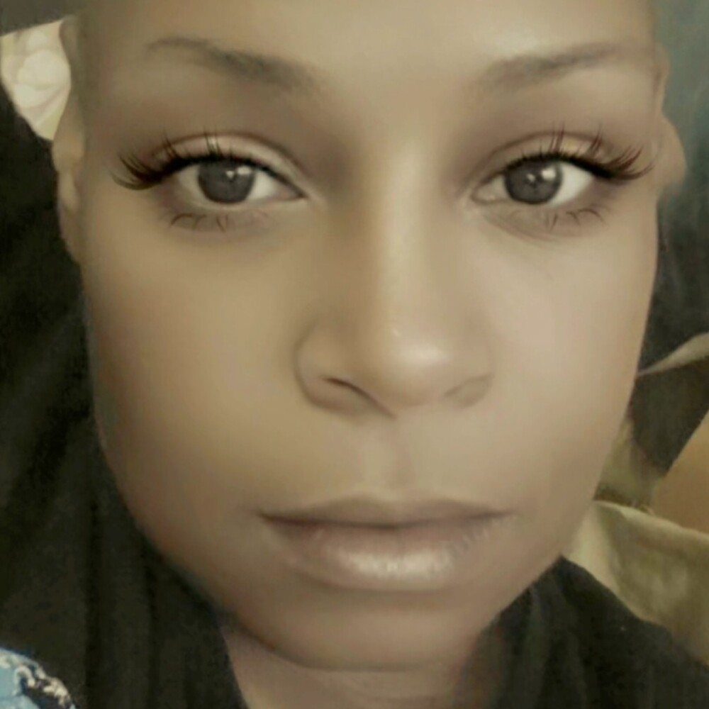 Meet your Posher, Trinaka